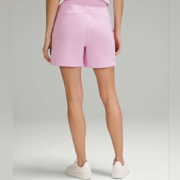 Lululemon Scuba High- Rise Shorts 5" In Vitapink Size 6 - Picture 10 of 10